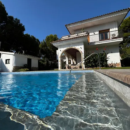 Villa Allyson Boutique Guesthouse 3*